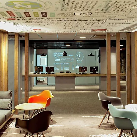 Ibis Paris Porte D'orleans Μονρούζ