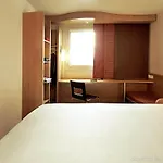 Hotel Ibis Paris Porte D'orleans Montrouge