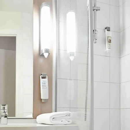 Hotell Ibis Paris Porte D'orleans Montrouge