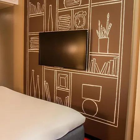 Hotell Ibis Paris Porte D'orleans 3*