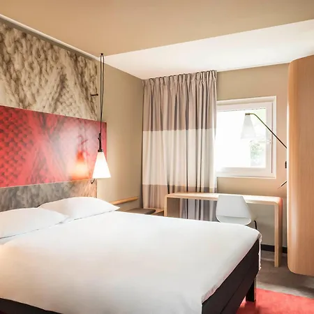 Ibis Paris Porte D'orleans Hotel Montrouge