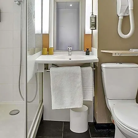 Ibis Paris Porte D'orleans Hotel Montrouge