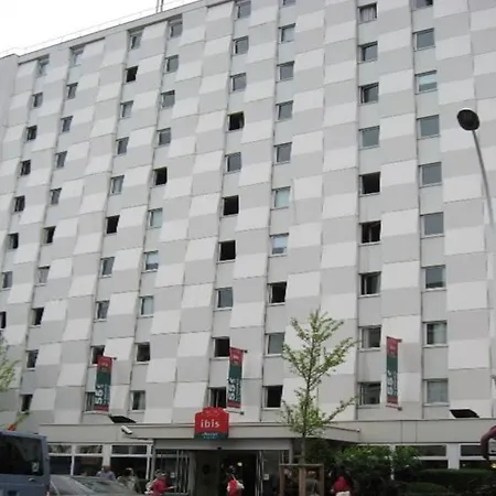 Ibis Paris Porte D'orleans Hotel Montrouge