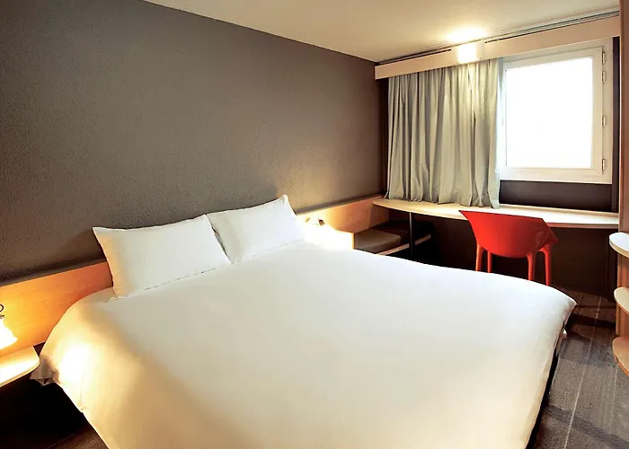 Otel Ibis Paris Porte D'orleans 3*