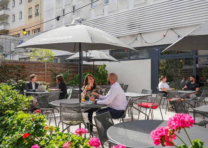 Otel Ibis Paris Porte D'orleans