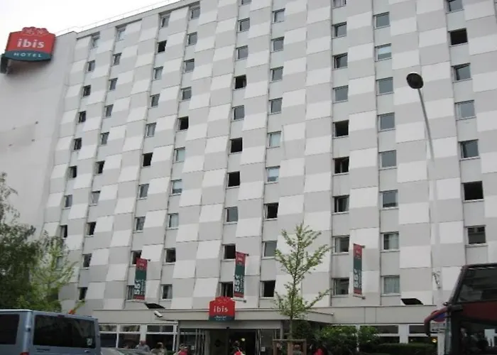 Ibis Paris Porte D'orleans Otel Montrouge